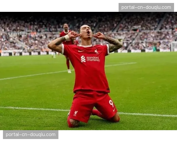 安菲尔德花絮：努涅斯训练中加练射门，克洛普场边亲自指导